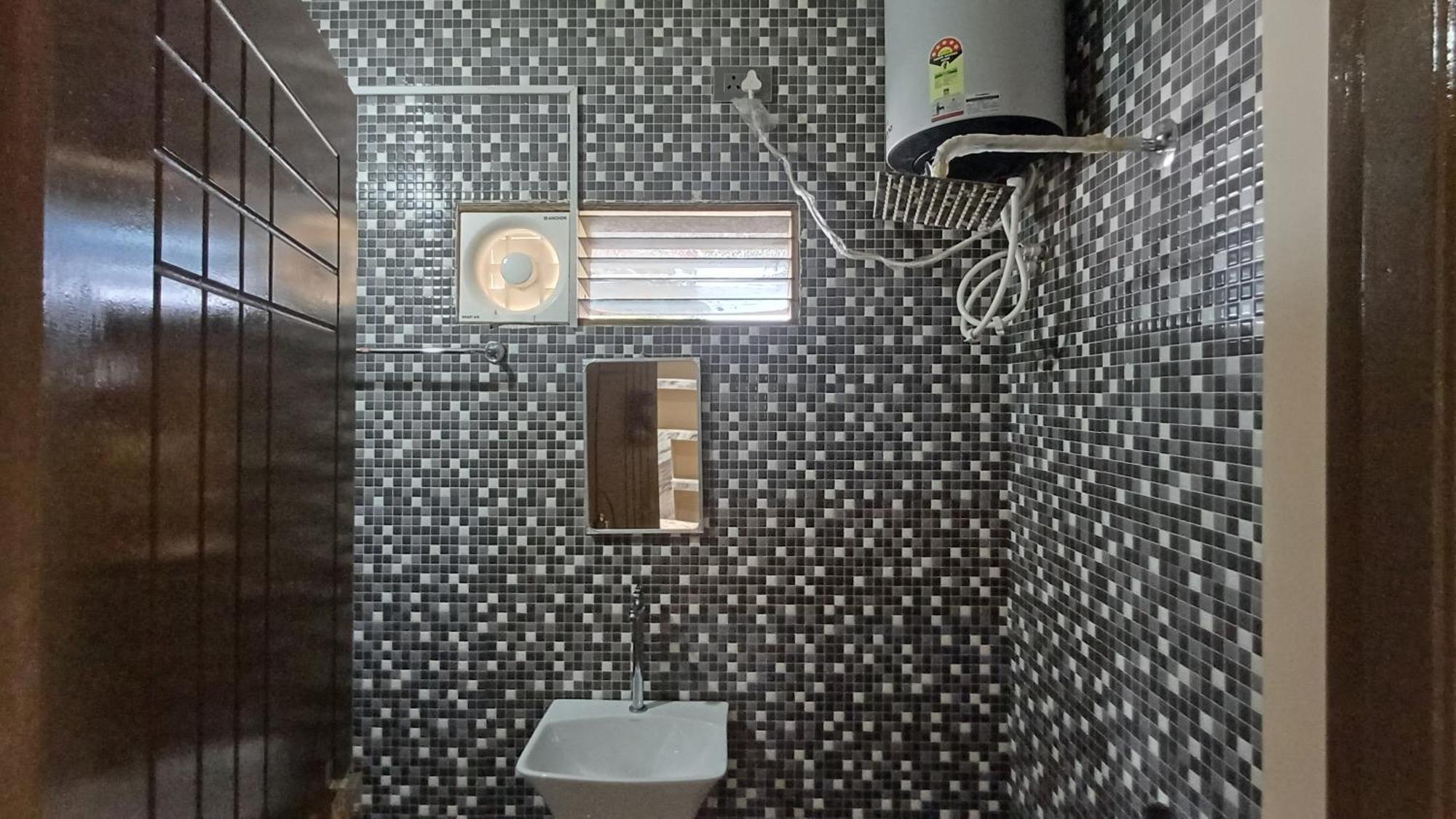 Shi'S Thulasi 2Bhk In Coimbatore Near To Karpagam College, Palakkad Highway, Rathinam College And More Exteriér fotografie